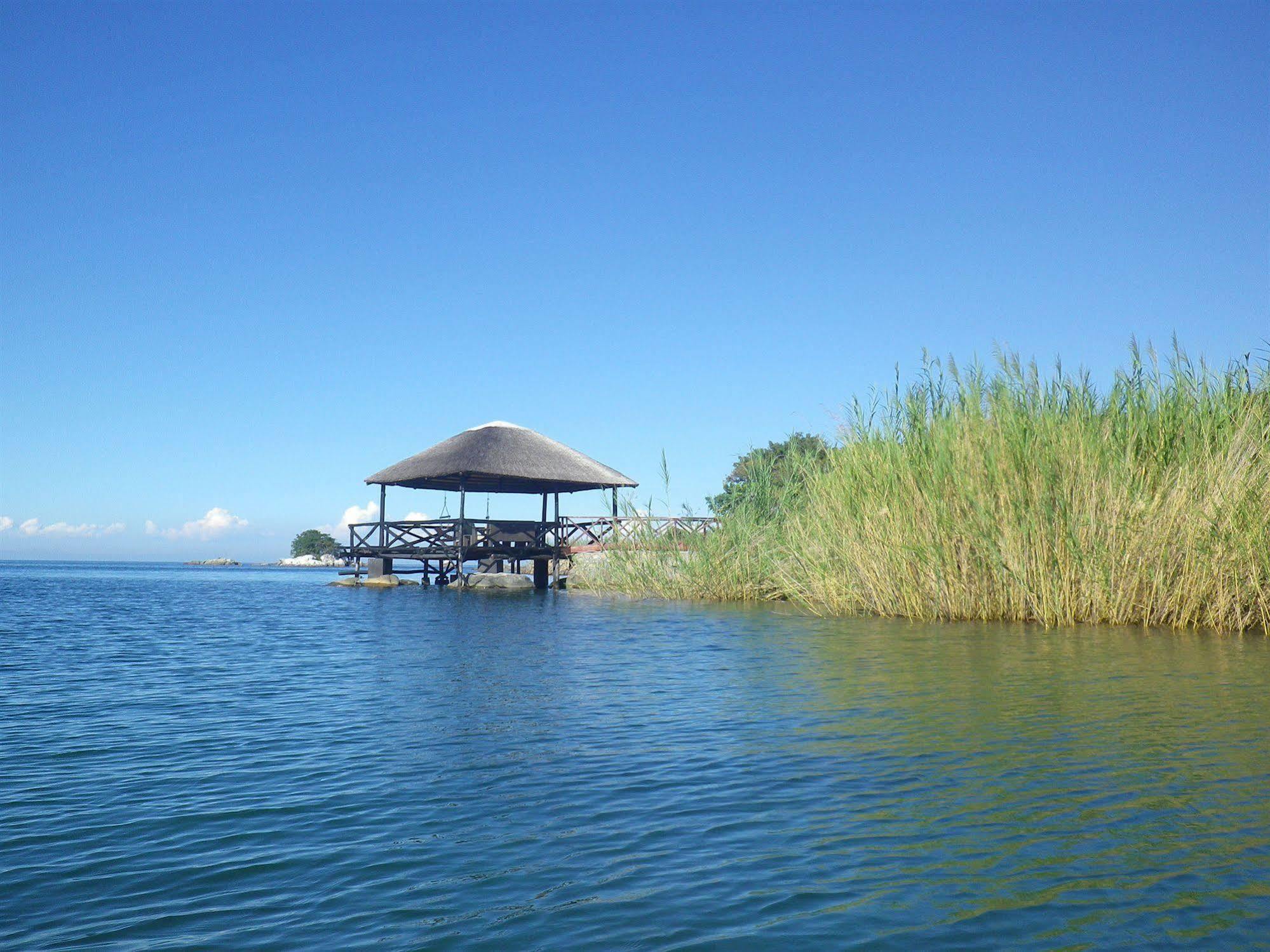Blue Zebra Island Lodge Senga Exterior photo